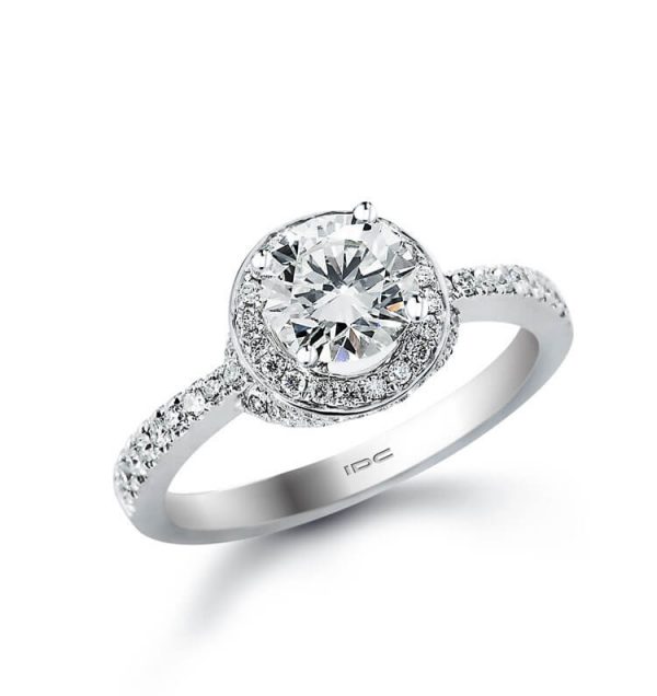 verenički prsten sa dijamantom