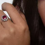 Verenički prsten sa dragim kamenom