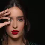 Verenički prsten sa dijamantom emerald reza