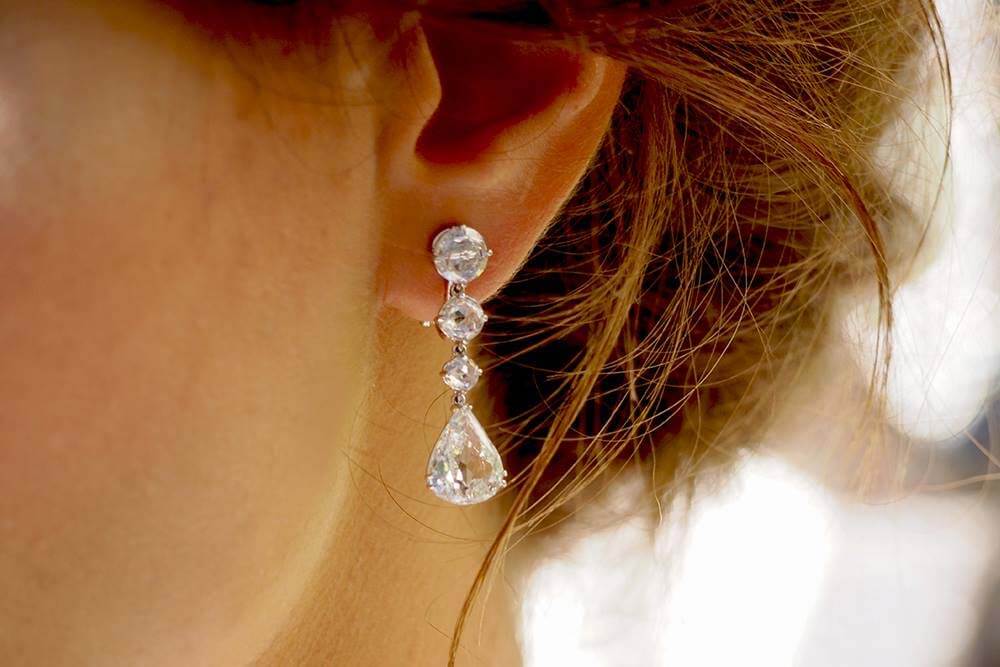 Dijamantske minđuše