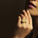 Verenički prsten sa žutim dijamantom