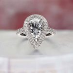 Verenički prsten sa dijamantom u obliku kruške