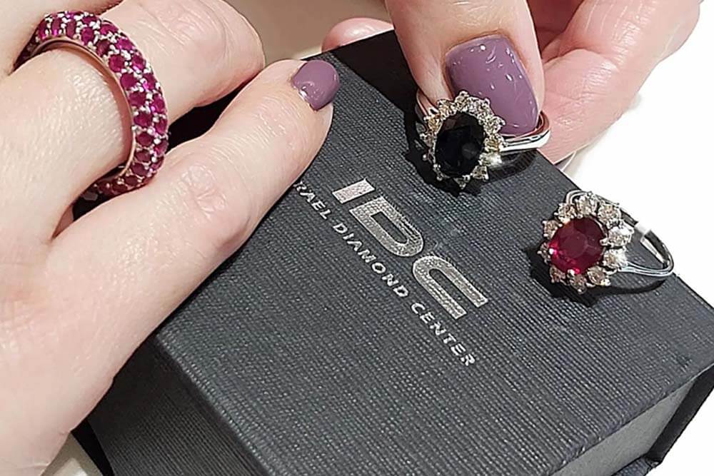 Verenički dijamantski prsten