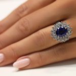 Dijamantski nakit sa safirom