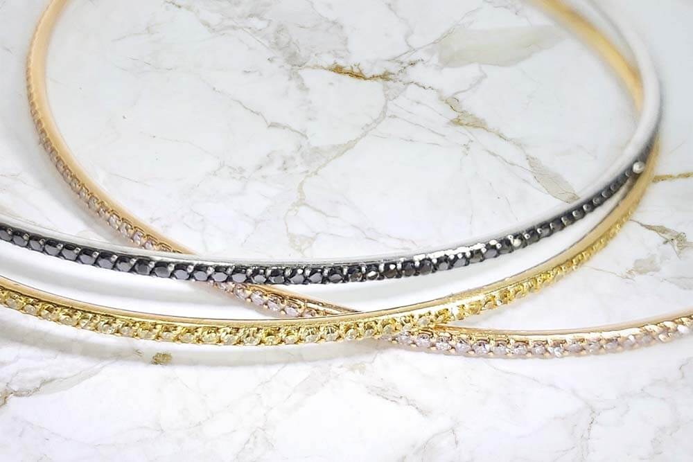 Dijamantski nakit za novogodišnji stajling