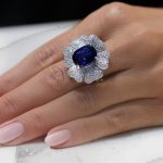 Koktel prsten sa dragim kamenom