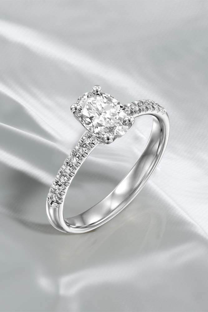 Dijamantsko vereničko prstenje