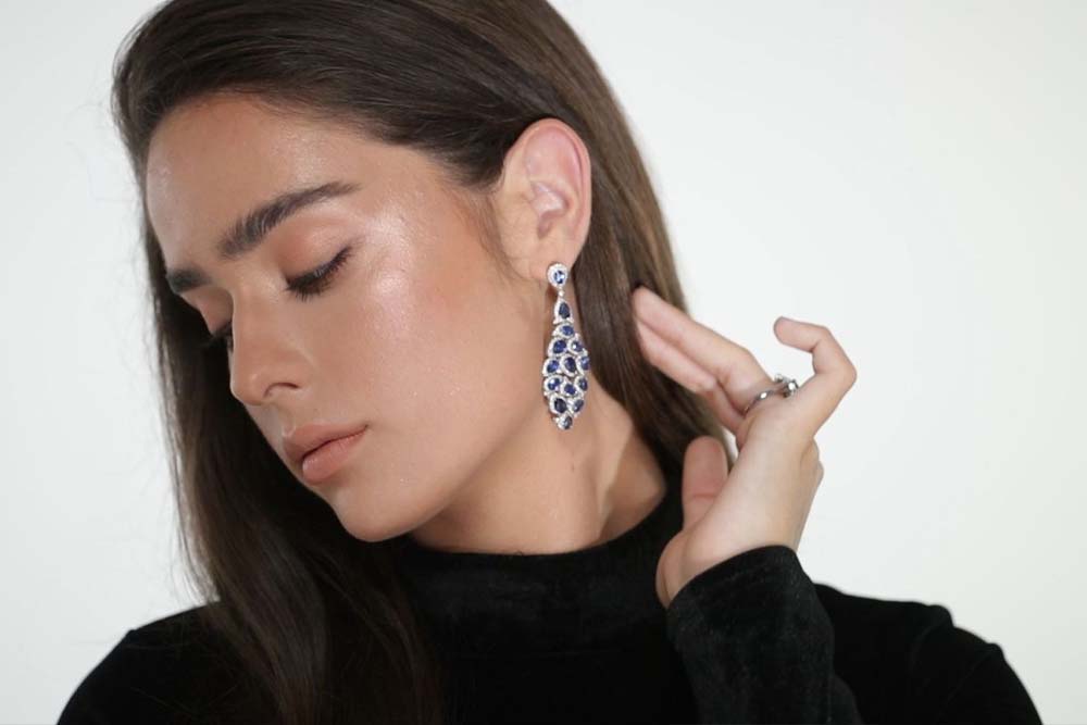 Minđuše sa dragim kamenjem u boji