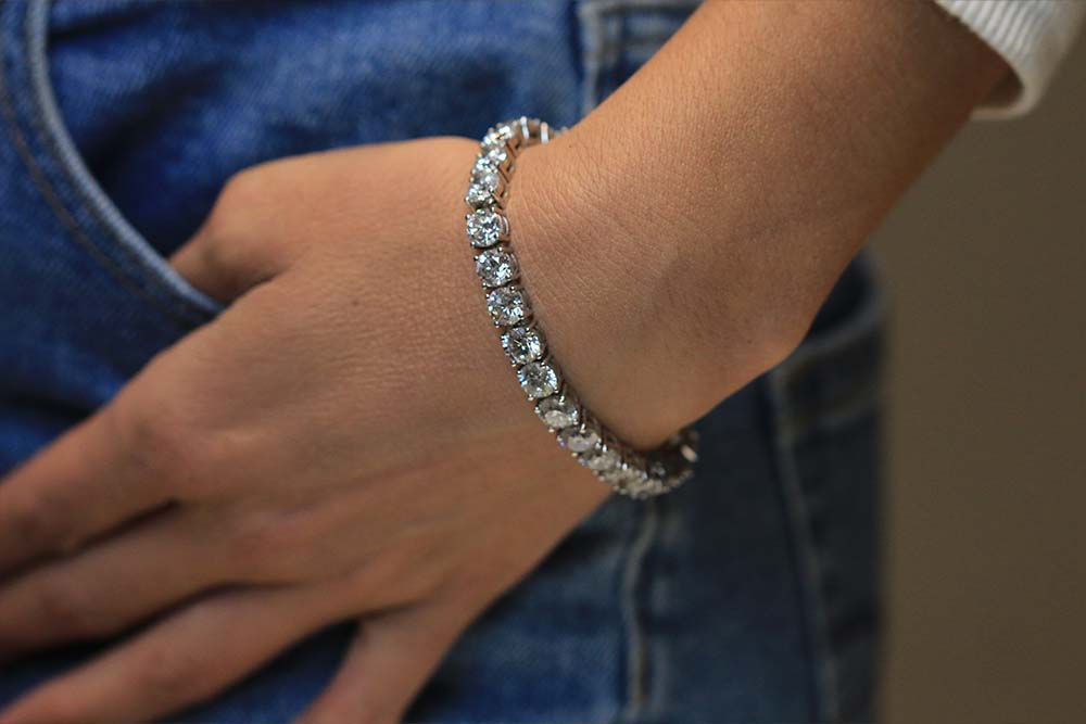 Koji model dijamantske narukvice odabrati prema stilu